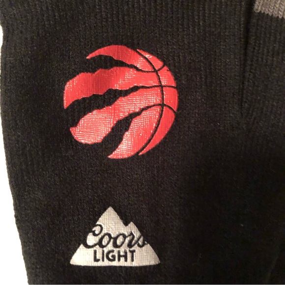 Toronto Raptors NBA Coors Light Knit Toque & Gloves Set Logo Black Pom OS New - Picture 8 of 8